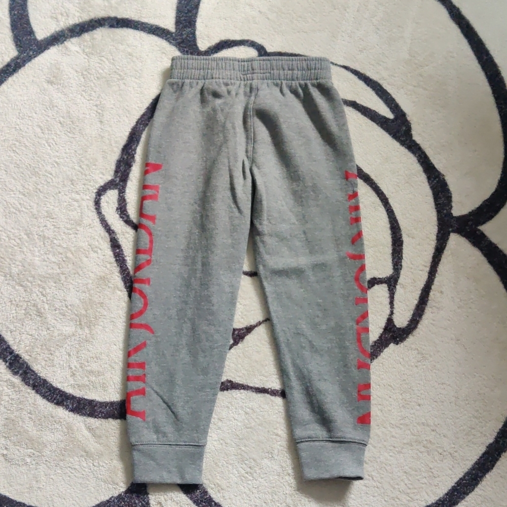 Jordan Kids Red and Gray Bottoms Set - Picture 4 of 4